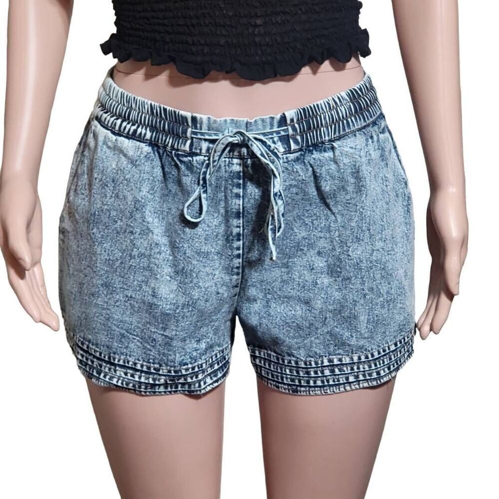 Promesa Light Wash Acid Denim Drawstring Jean Shorts, New Without Tags